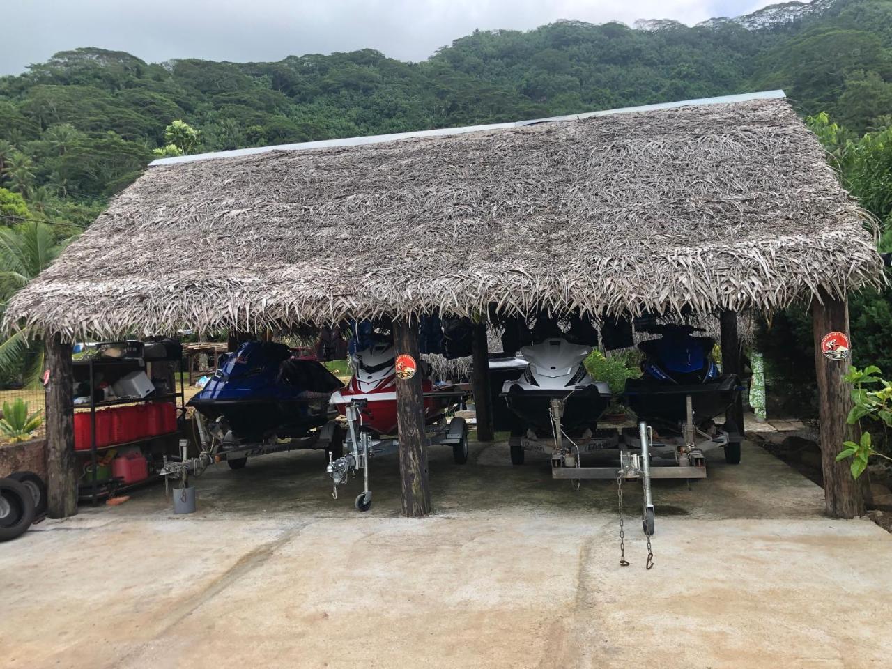 Pension Hibiscus Tahaa Uturoa Extérieur photo